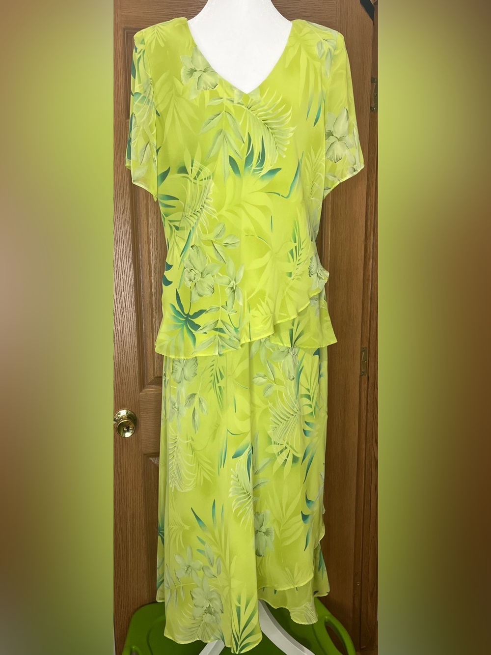 Studio I Chartreuse Tropical Print Two Piece Dress Set